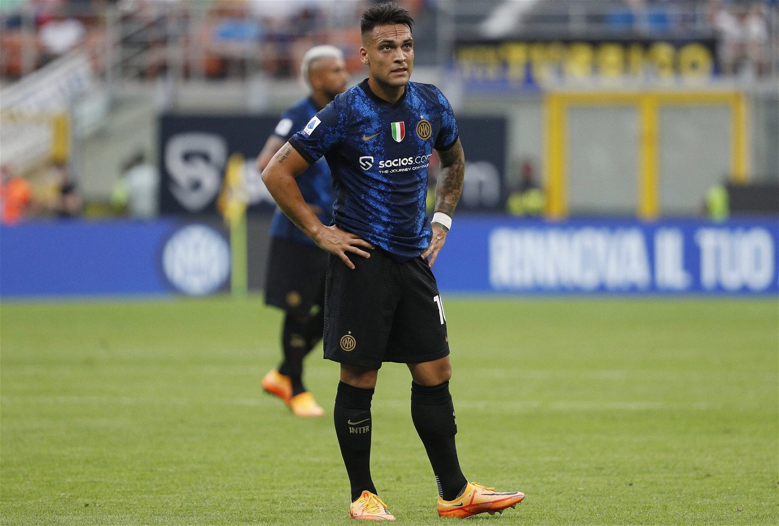 Lautaro-Martinez-in-Serie-A-action-for-Inter-Milan-against-Sampdoria