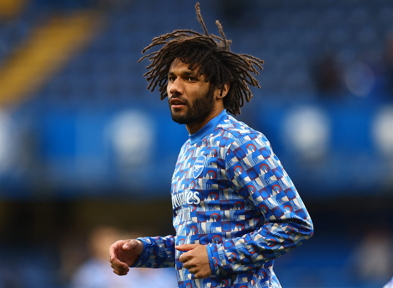 Mohamed-Elneny-trains-ahead-of-Arsenals-London-derby-clash-with-Chelsea-at-Stamford-Bridge