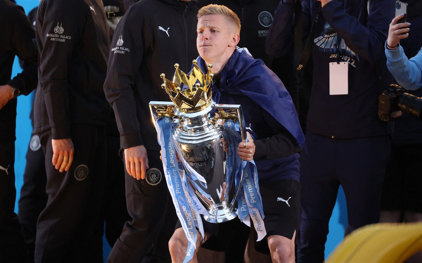 Oleksandr-Zinchenko-celebrates-Manchester-Citys-Premier-League-trophy-triump