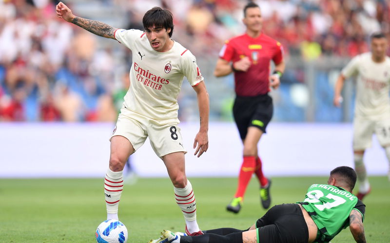 Image for Arsenal hold shock talks for Serie A star