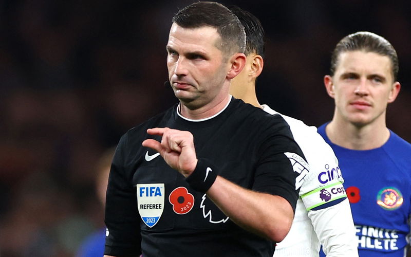 Image for Everton (h): Match Officials Confirmed