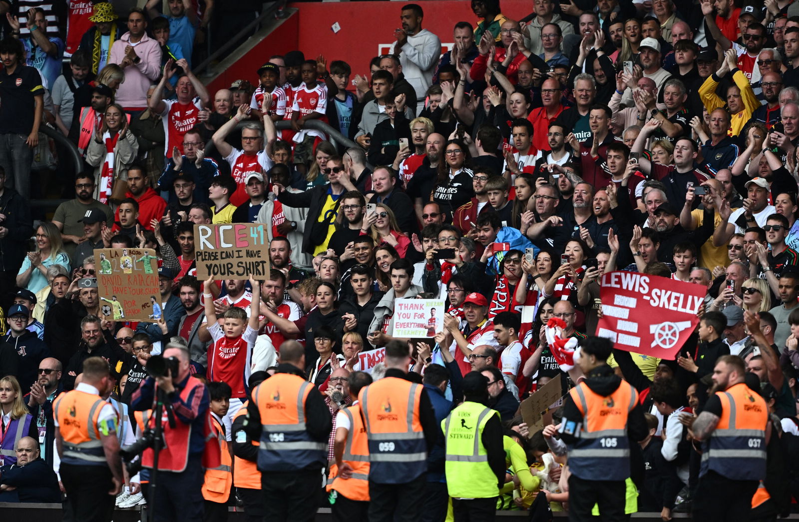 2025-05-25T170726Z_939903256_UP1EL5P1BKCLH_RTRMADP_3_SOCCER-ENGLAND-SOU-ARS-REPORT-scaled.jpg
