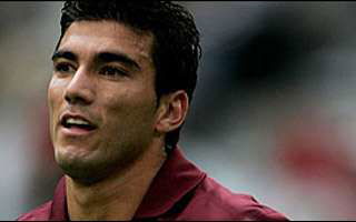 Image for Real keen on Reyes stay